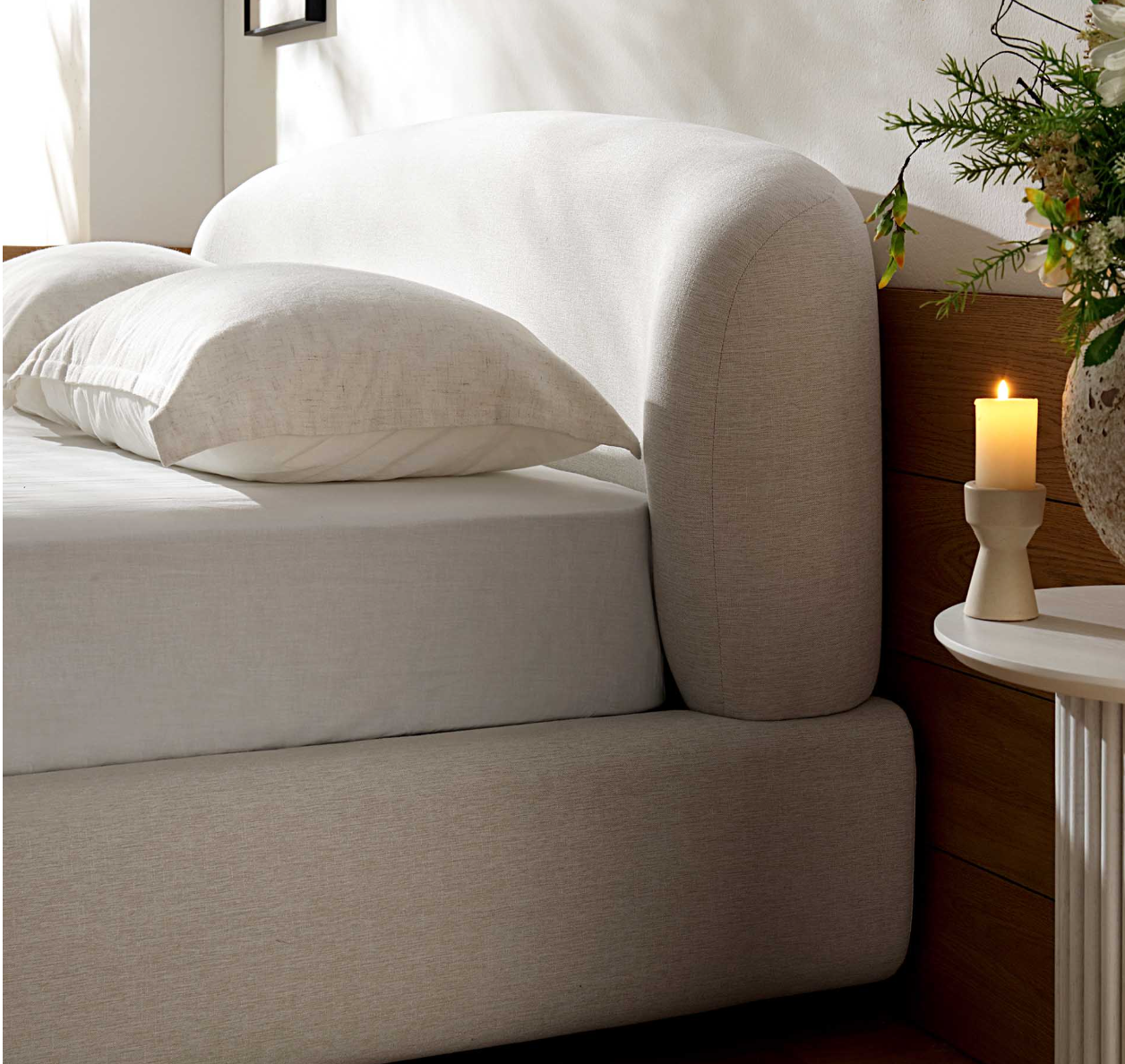 Queen Bed